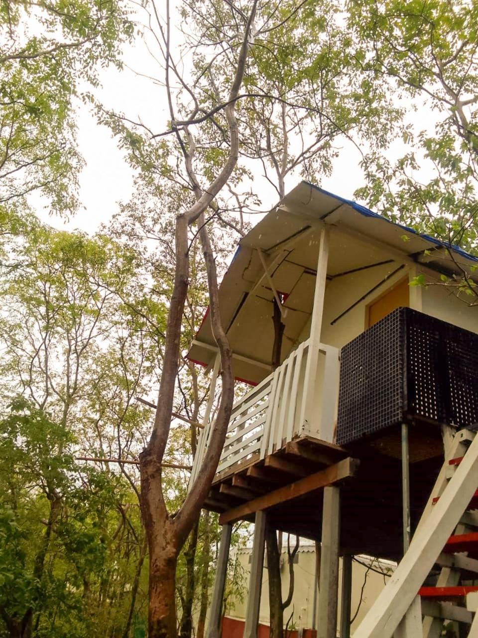 Vits Roccia Hill Resort And Adventure Park, Navapur Songadh Luaran gambar