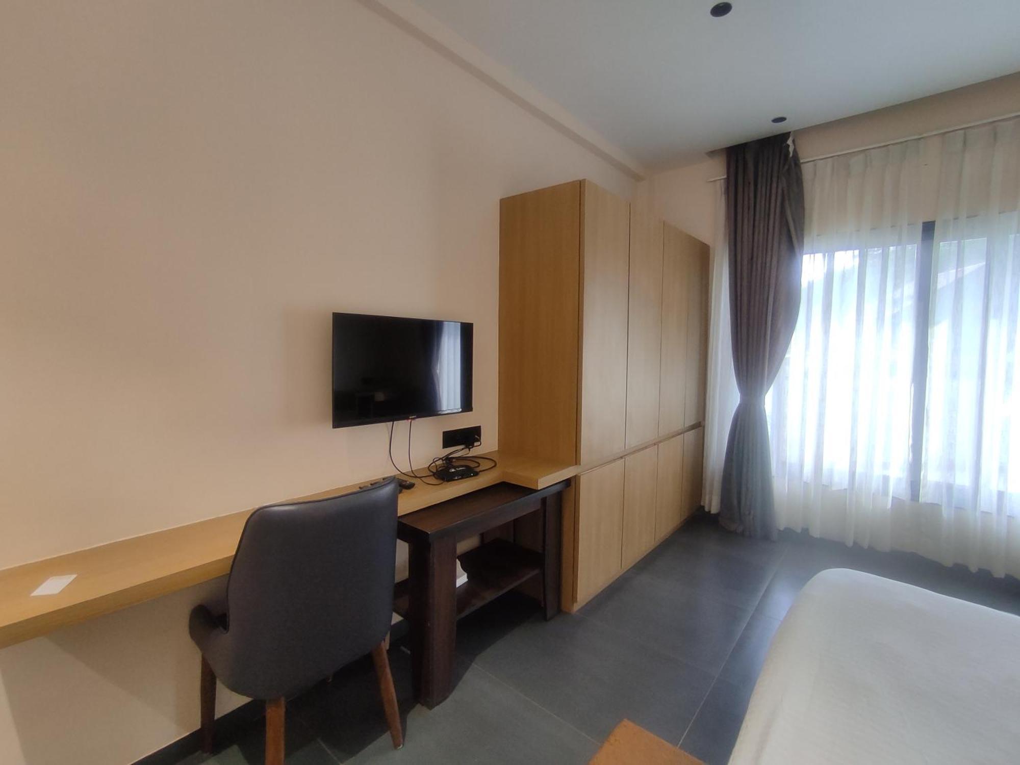Vits Roccia Hill Resort And Adventure Park, Navapur Songadh Luaran gambar